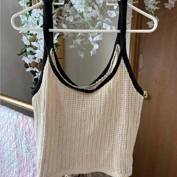 Madewell Beige Knit Tank with Black Trim - Picture 8 of 12
